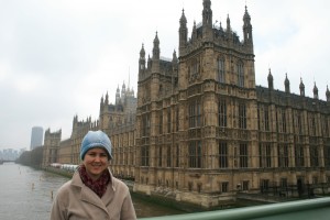 lisa-before-parliament