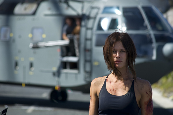 doomsday_movie_image_rhona_mitra__1_