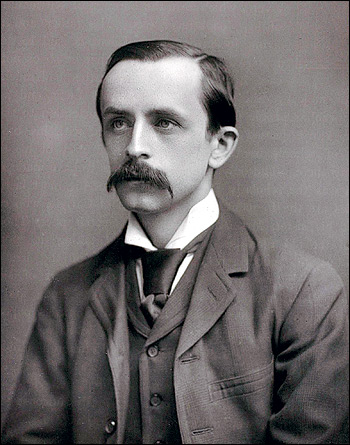 arts-graphics-2008_1129680a Pan creator, JM Barrie circa 1910