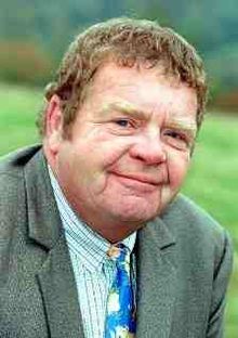 220px-Geoffrey_Hughes