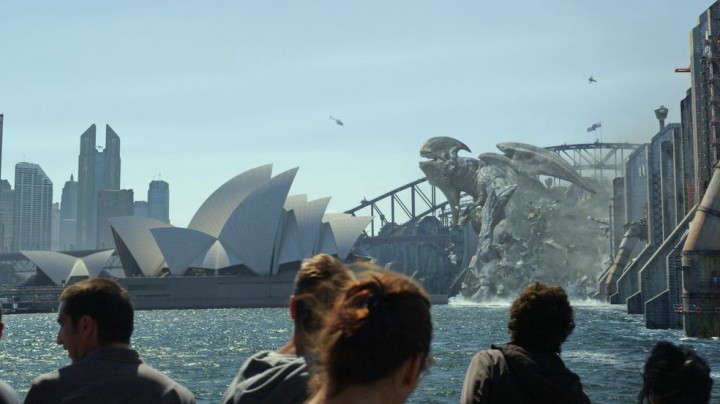 I've been to Sydney. That's a stupid place to build a wall.