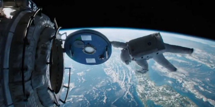 sandra-bullocks-new-movie-gravity-is-an-extreme-4-d-thrill-ride-1