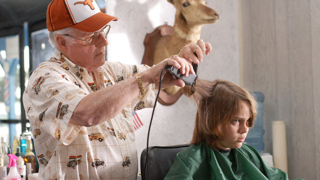 Yeah, I wouldn't let an old coot like that touch MY golden locks.
