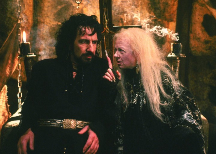 Geralddine McEwan (R) in a scene from Robin Hood: The Prince Of Thieves, alongside Alan Rickman (L), in 1991.