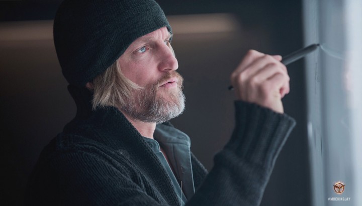 mockingjay-part-1-woody-harrelson-win-this-amazing-hunger-games-mockingjay-part-1-cornucopia-package