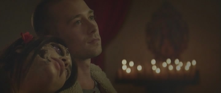 Spring.2014.HDRip.XviD.AC3-EVO.avi_snapshot_01.31.59_[2015.03.25_22.58.21]