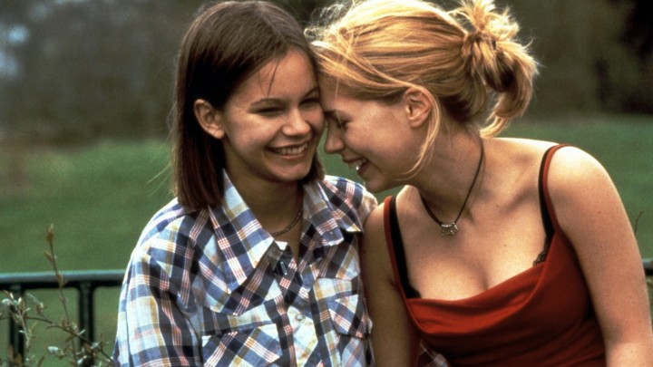 20140704-favourite-coming-out-scenes-show-me-love-1998-001-girls-00m-gz3-1920x1080_0