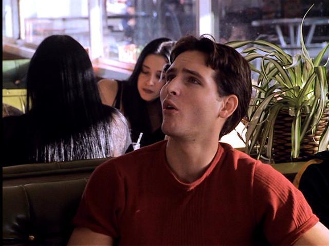 Can-t-Hardly-Wait-cant-hardly-wait-2004444-640-480