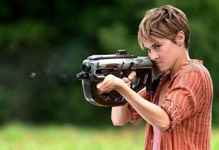 insurgent-movie-review-720x494