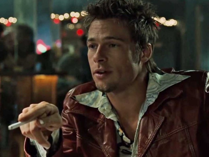 fight-club-has-a-bunch-of-hidden-clues-that-give-away-the-films-big-twist-ending