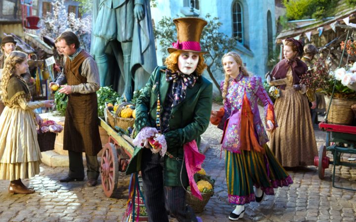 alice_through_the_looking_glass_mia_wasikowska_johnny_depp-wide