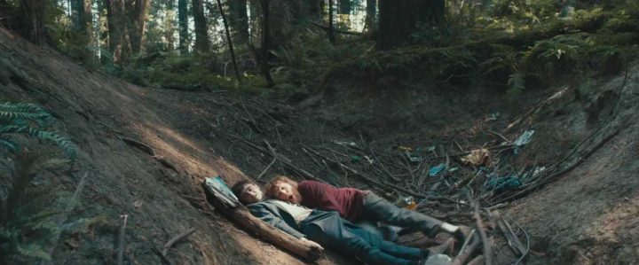 swiss-army-man-trailer-rb-1