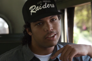 straight-outta-compton-movie-review-03