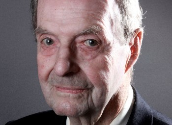Film director Guy Hamilton has passed away aged 93.