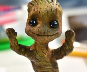 baby-groot-figurine-640x533