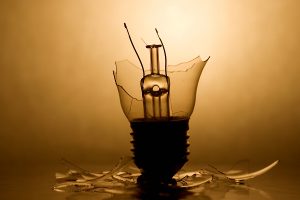 Broken_Bulb